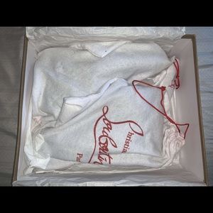 Christian louboutin / red bottoms
